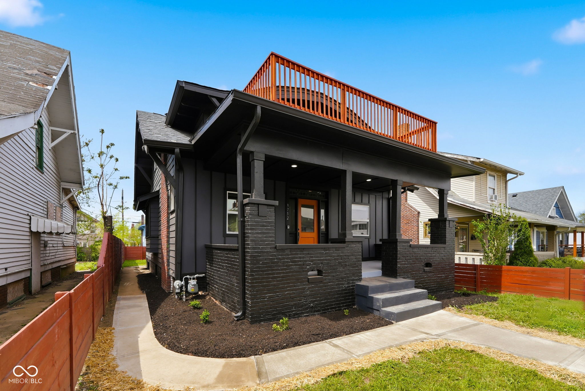 3752 Ruckle Street Indianapolis, IN 46205 - Photo 2 of 45