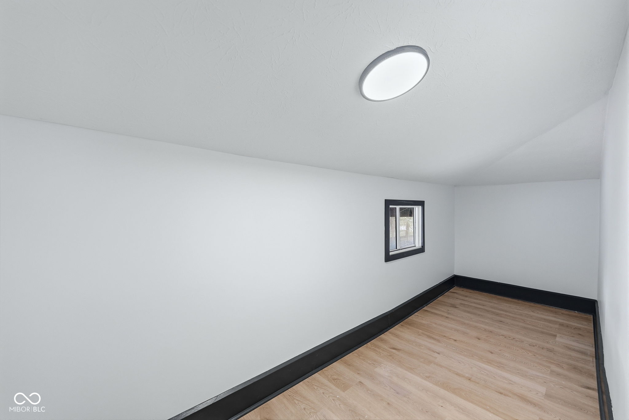 3752 Ruckle Street Indianapolis, IN 46205 - Photo 27 of 45