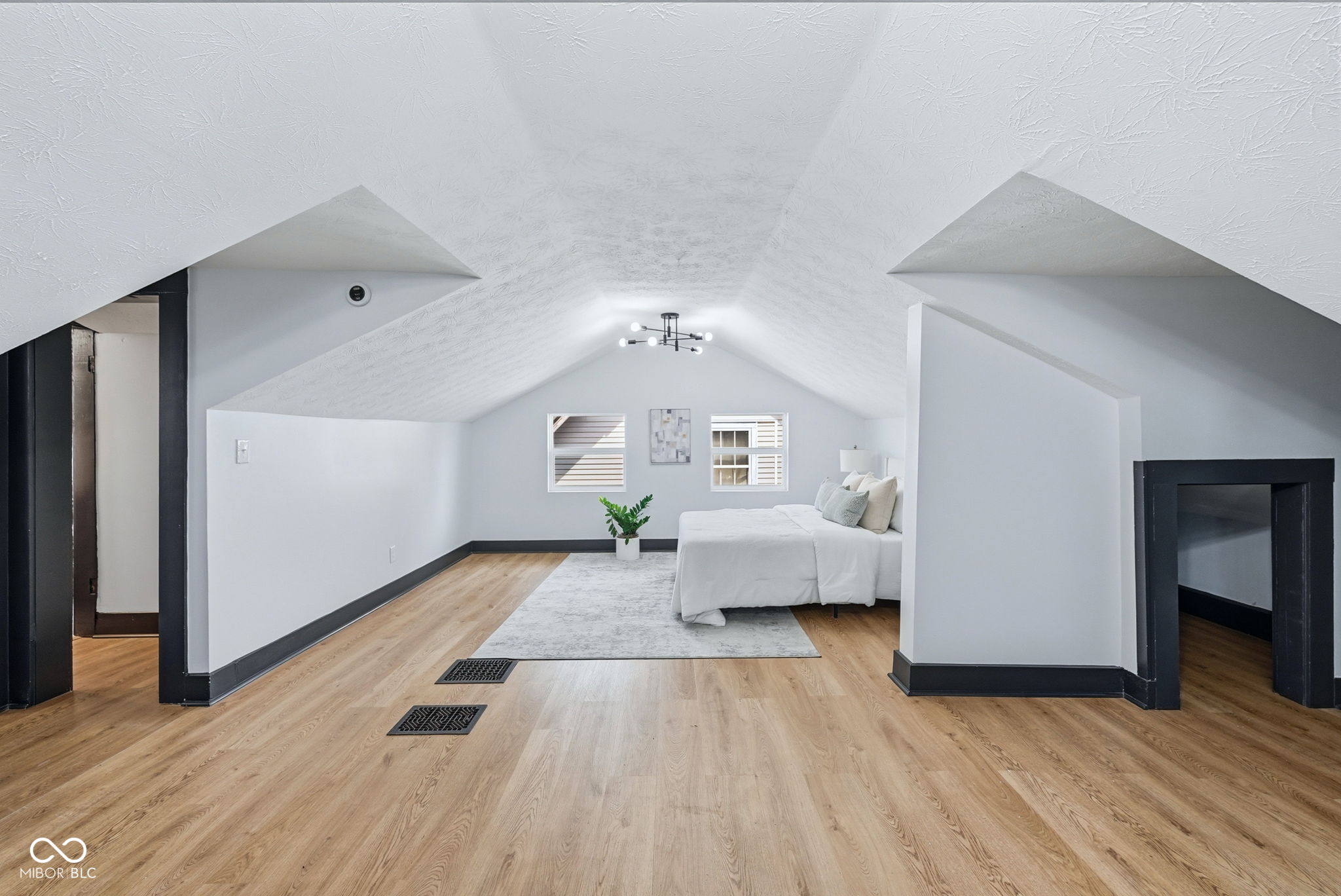 3752 Ruckle Street Indianapolis, IN 46205 - Photo 32 of 45