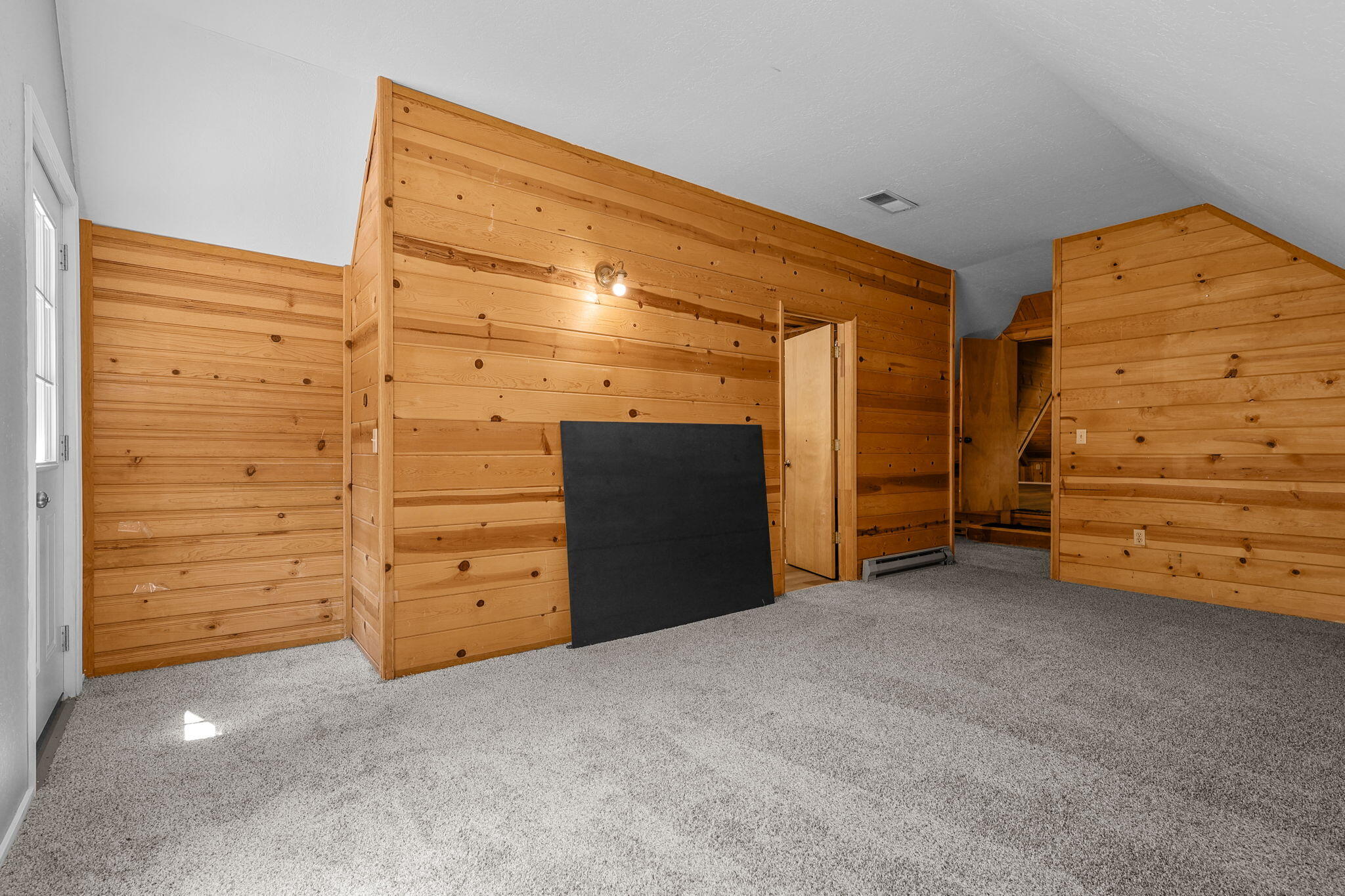 8238 Starlite Pines Road Shingletown, CA 96088 - Photo 16 of 25 a view of room with closet