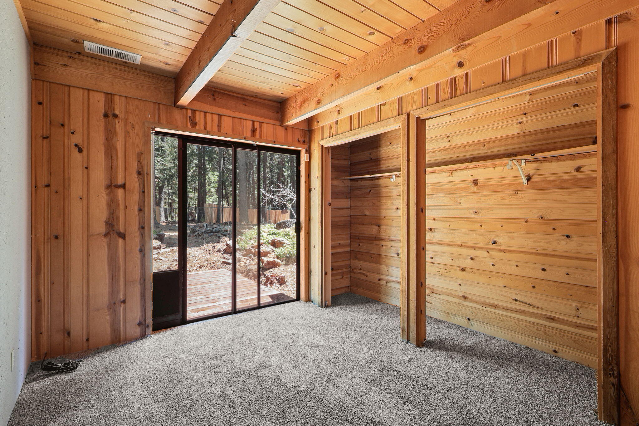 8238 Starlite Pines Road Shingletown, CA 96088 - Photo 9 of 25 a view of walk in closet