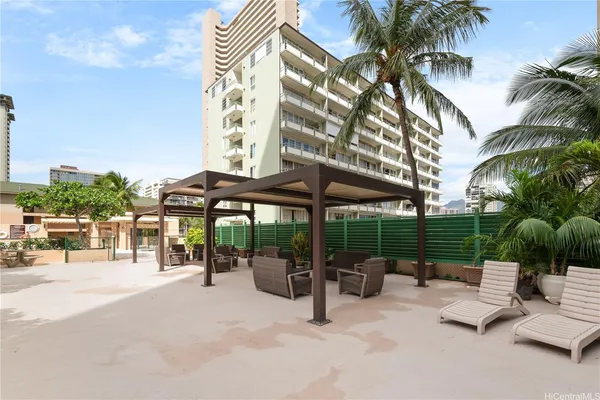 $2,800 | 430 Lewers Street, Unit 3005, Honolulu, HI 96815