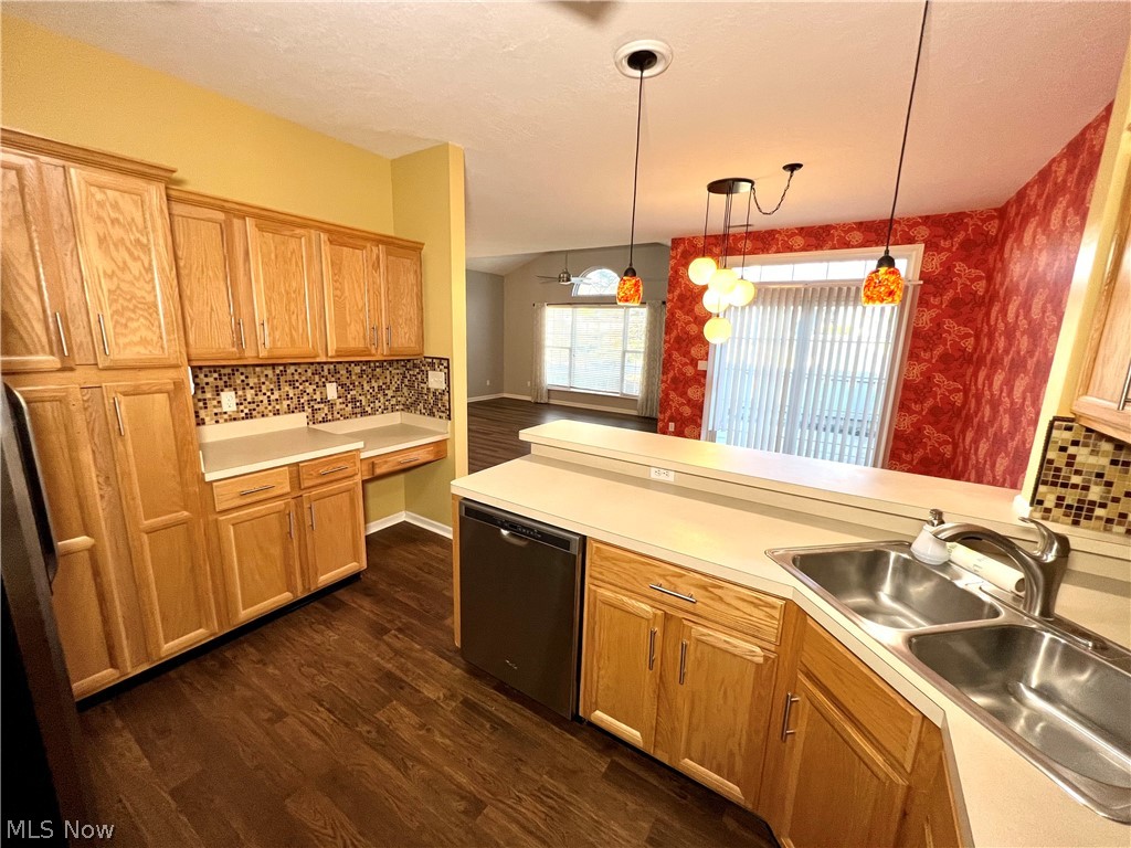 196 Wilcox Road Youngstown, OH 44515 - Photo 12 of 28 Gallery Image 12