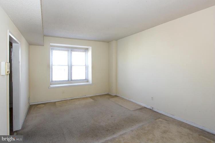 1316 R Street Northwest Washington, DC 20009 - Photo 11 of 30 Living Room Unit #3