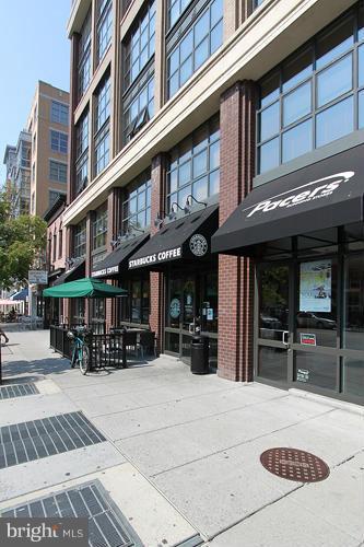 1316 R Street Northwest Washington, DC 20009 - Photo 27 of 30 Community