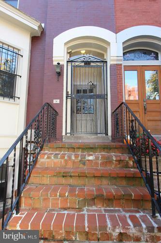 1316 R Street Northwest Washington, DC 20009 - Photo 4 of 30 Exterior (Front)