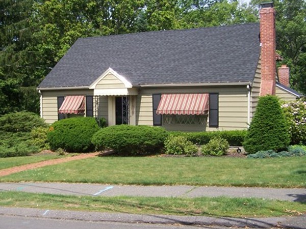 14 Burley Farm Road Danvers, MA 01923 - Photo 1 of 25 Gallery Image 1