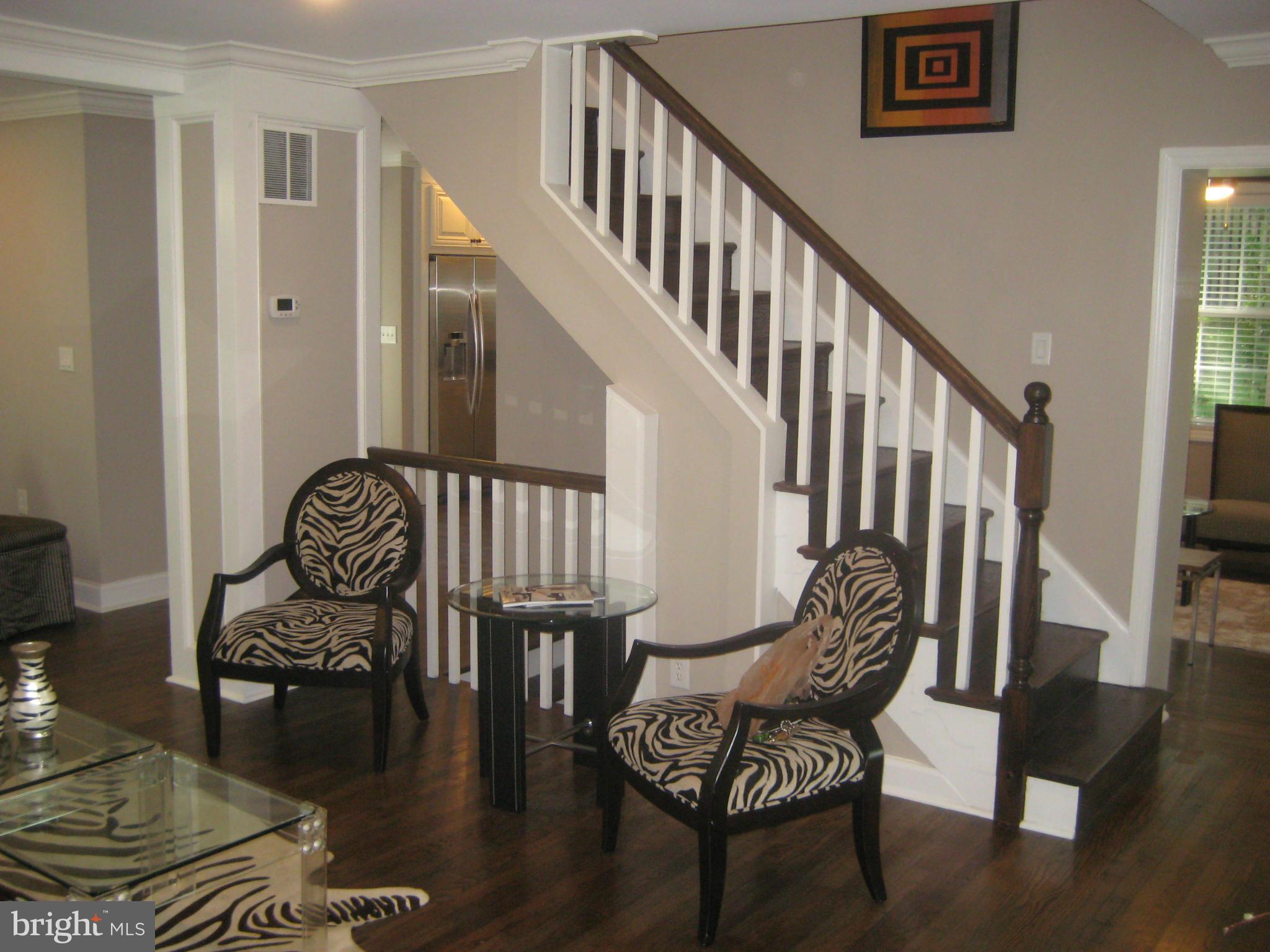 10002 Big Rock Road Silver Spring, MD 20901 - Photo 12 of 24 Living Room