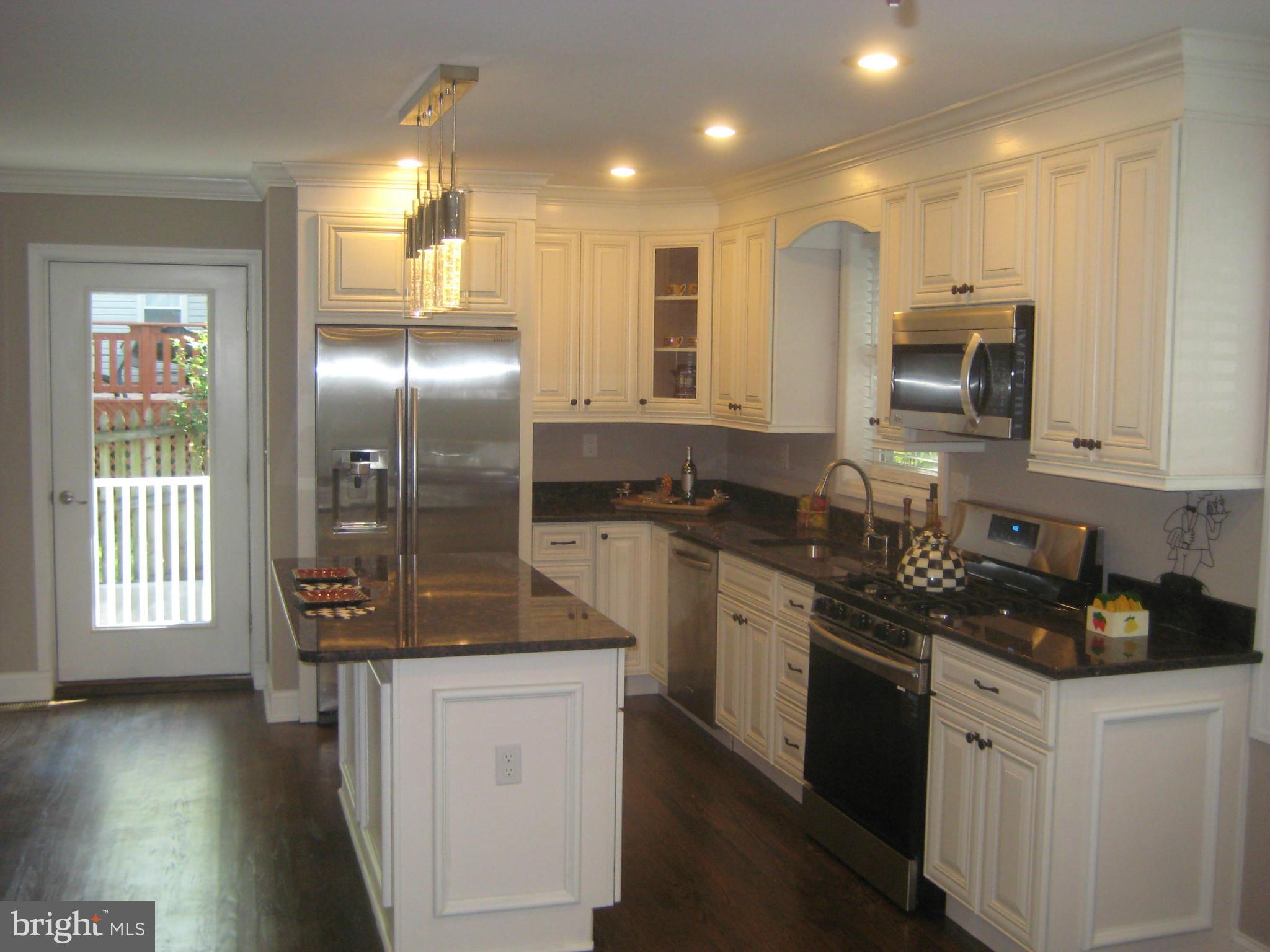 10002 Big Rock Road Silver Spring, MD 20901 - Photo 7 of 24 Kitchen