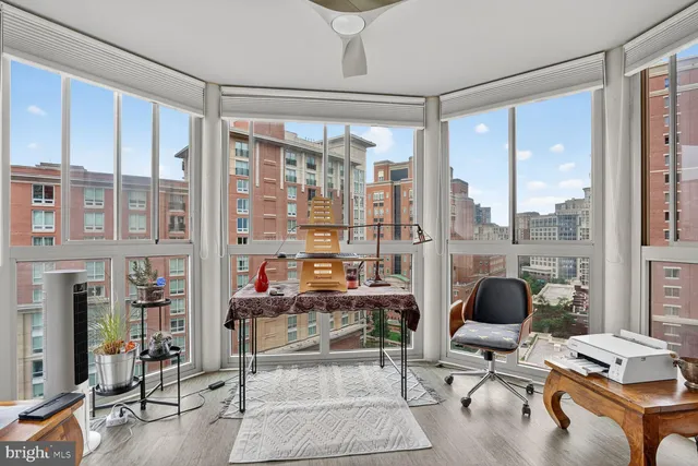 $610,000 | 2121 Jamieson Avenue, Unit 1208, Alexandria, VA 22314