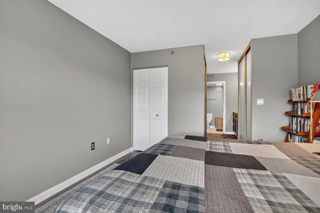 $610,000 | 2121 Jamieson Avenue, Unit 1208, Alexandria, VA 22314