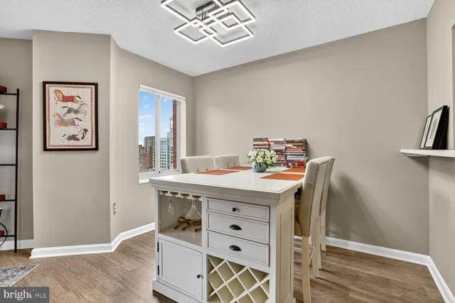 $610,000 | 2121 Jamieson Avenue, Unit 1208, Alexandria, VA 22314