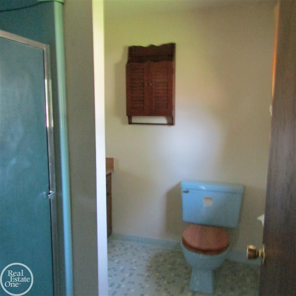 48978 Callens Road Chesterfield, MI 48047 - Photo 16 of 47