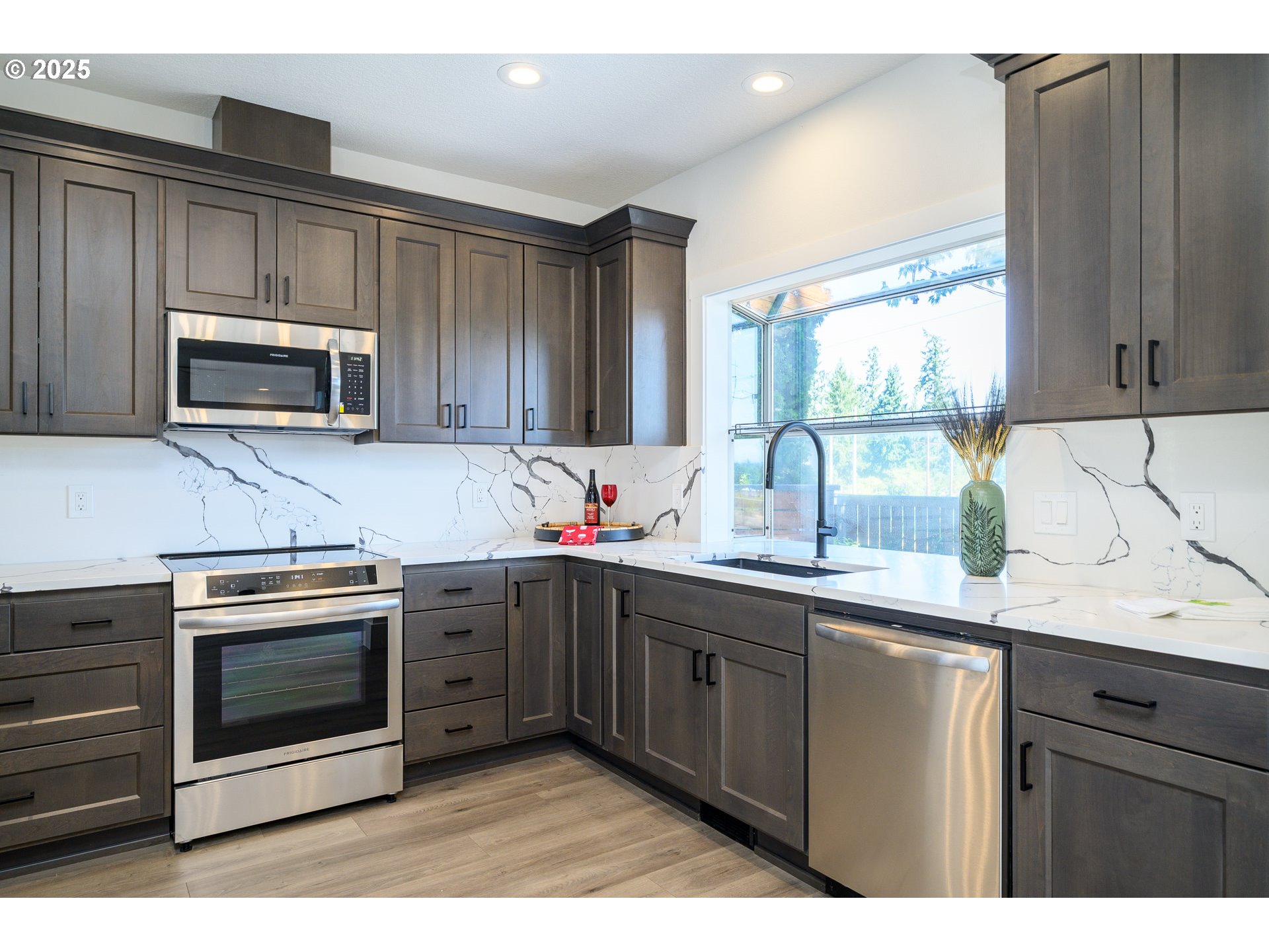 11280 Southwest Pintail Loop Beaverton, OR 97007 - Photo 13 of 48