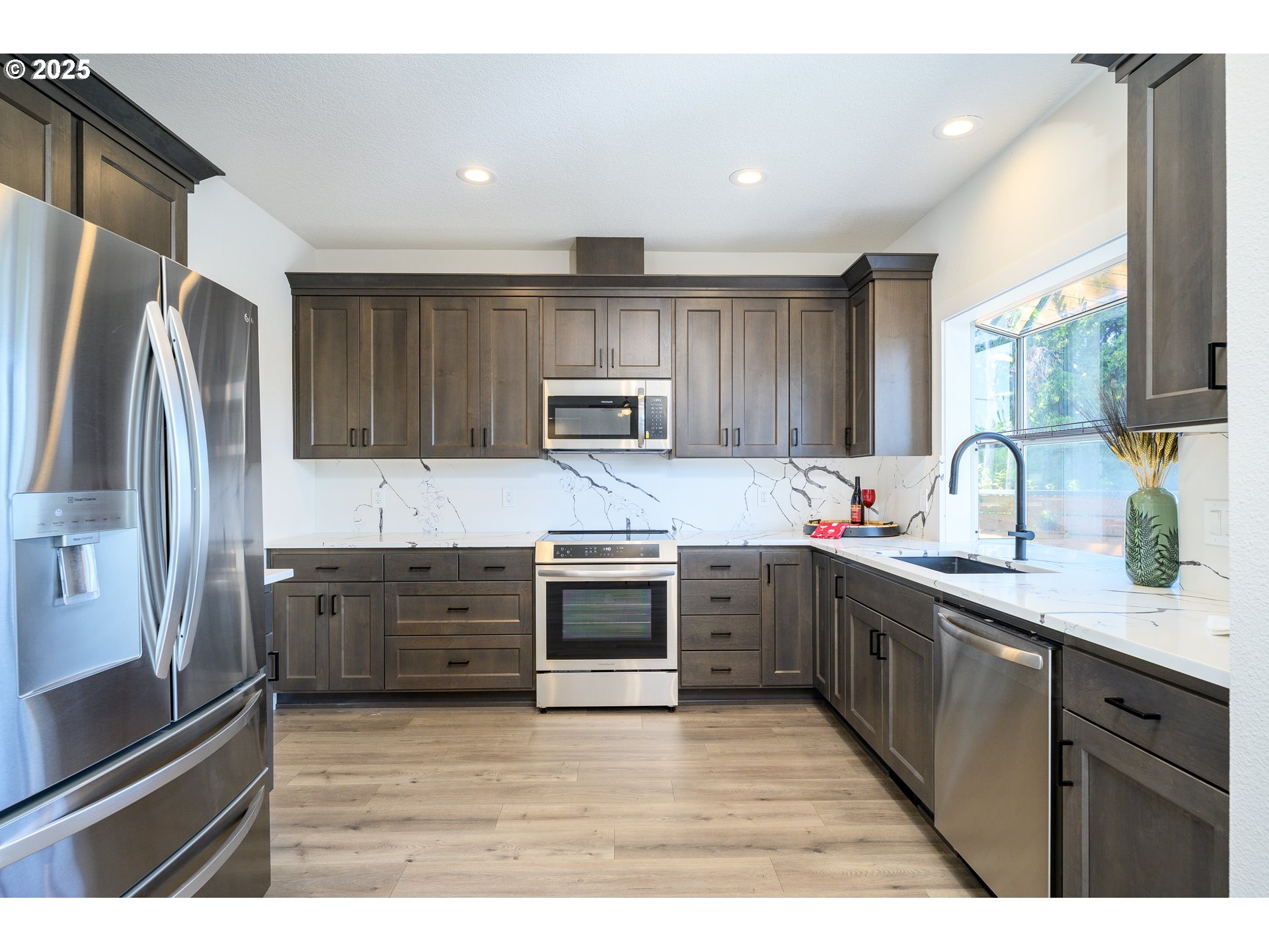 11280 Southwest Pintail Loop Beaverton, OR 97007 - Photo 15 of 48