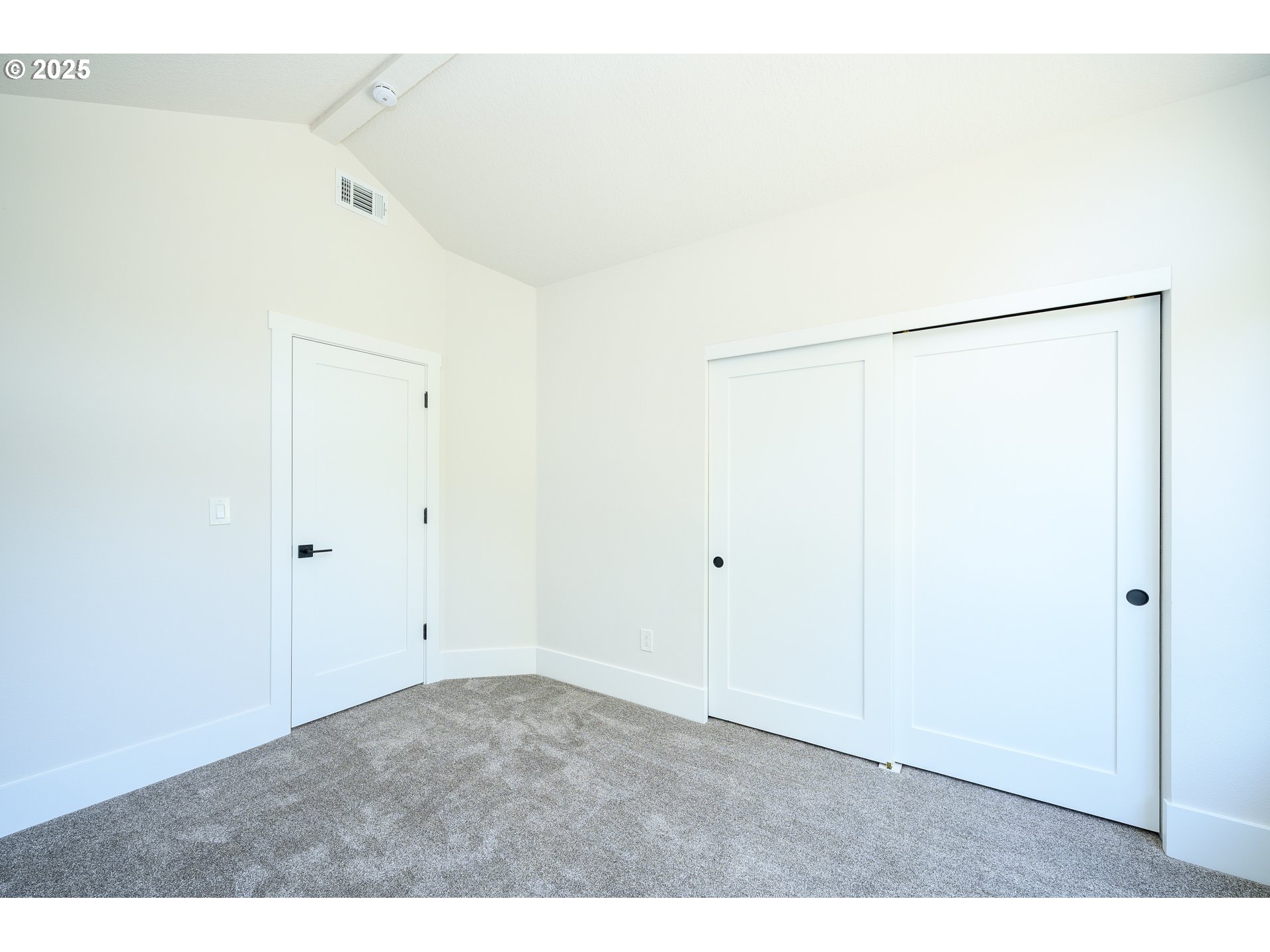 11280 Southwest Pintail Loop Beaverton, OR 97007 - Photo 33 of 48