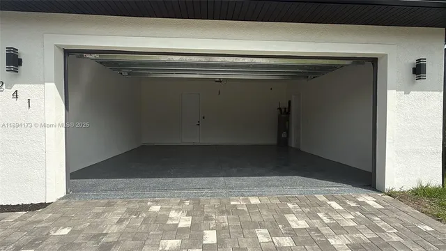 a view of a garage
