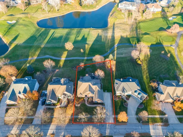 $1,300,000 | 2363 Fawn Lake Circle, Naperville, IL 60564