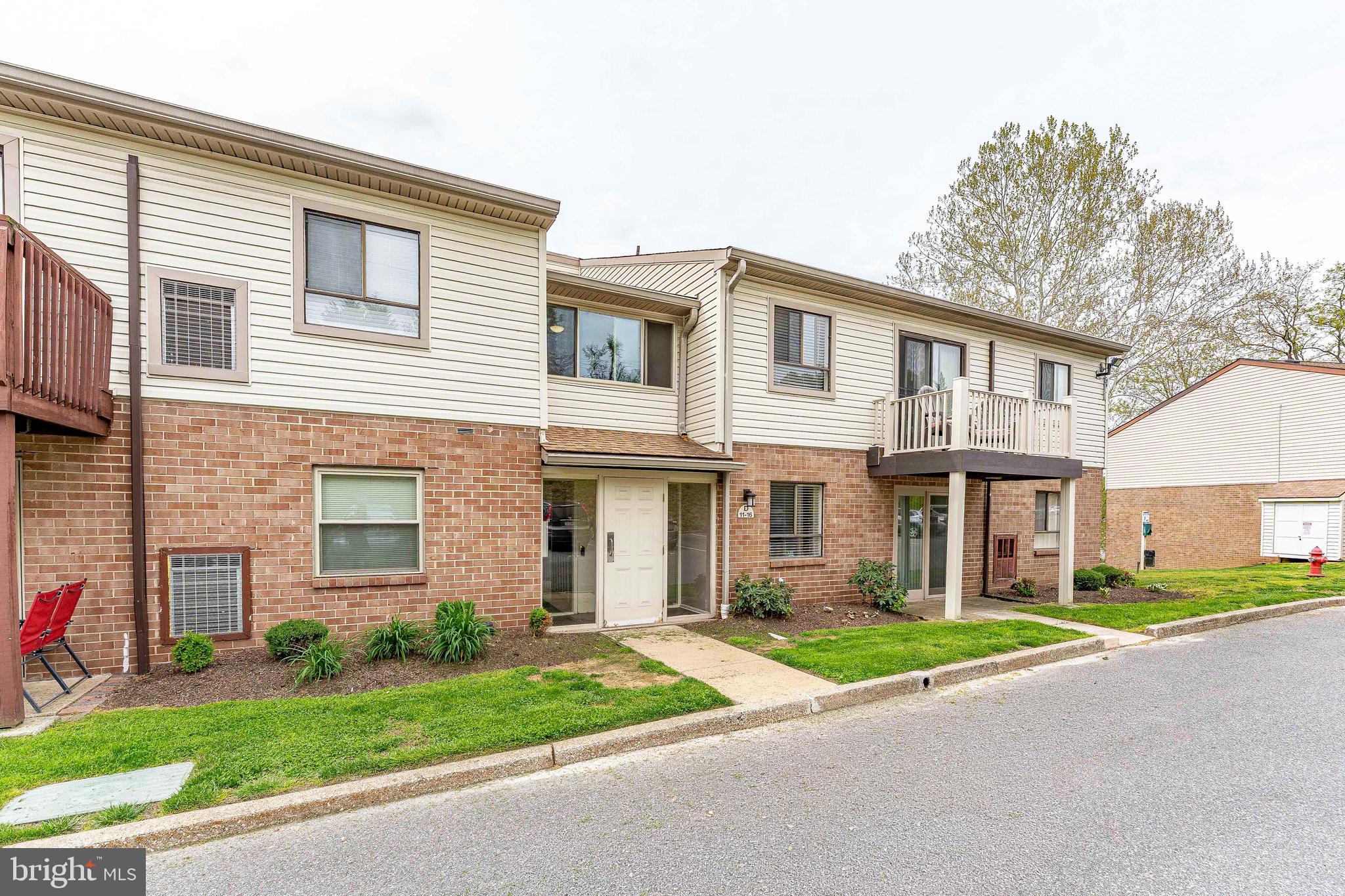 280 Bridgewater Road, Unit D12 Brookhaven, PA 19015 - Photo 3 of 34 Gallery Image 3
