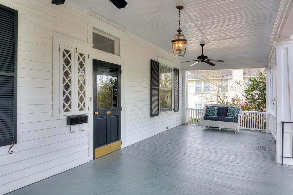 1427 Anthony Road Augusta, GA 30904 - Photo 2 of 44