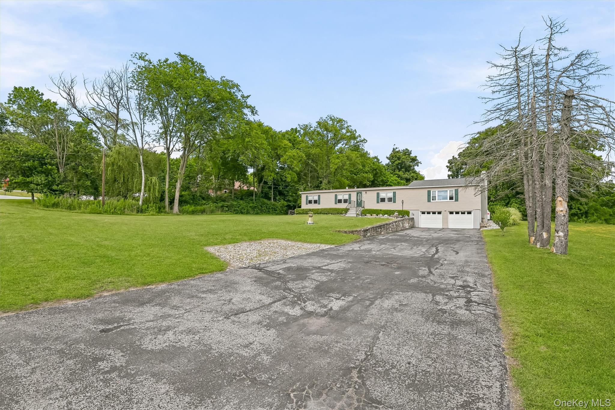 726 County Rte 93 Slate Hill, NY 10973 - Photo 2 of 43