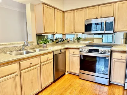 $280,000 | 3777 Peachtree Road Northeast, Unit 1635, Atlanta, GA 30319