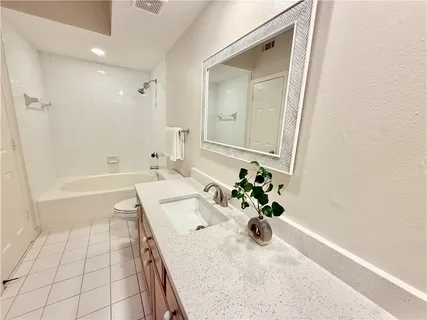 $280,000 | 3777 Peachtree Road Northeast, Unit 1635, Atlanta, GA 30319