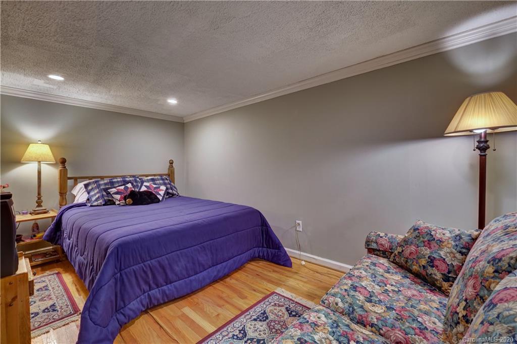 207 Perigee Road Cashiers, NC 28717 - Photo 14 of 24 Gallery Image 14