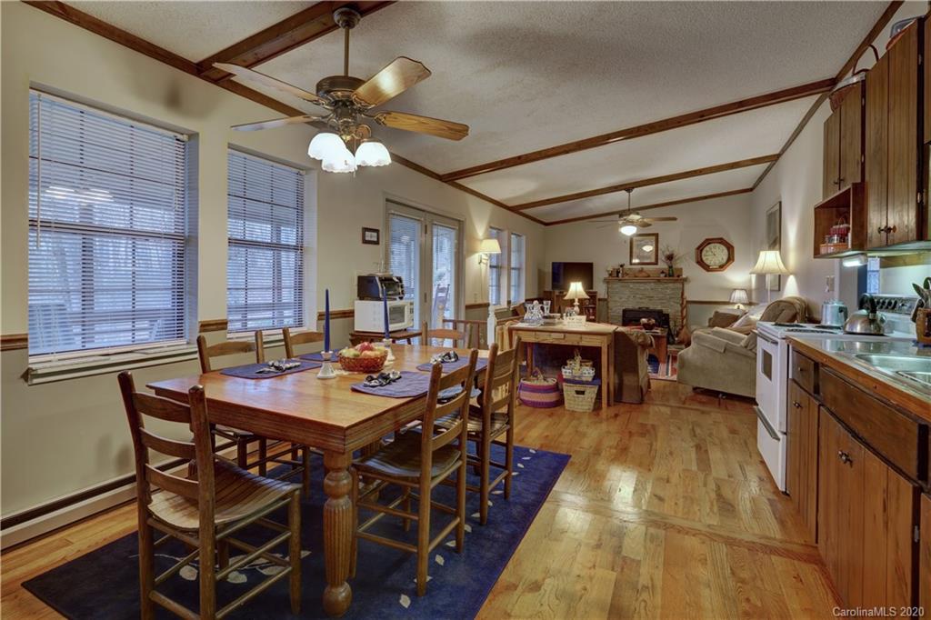 207 Perigee Road Cashiers, NC 28717 - Photo 6 of 24 Gallery Image 6