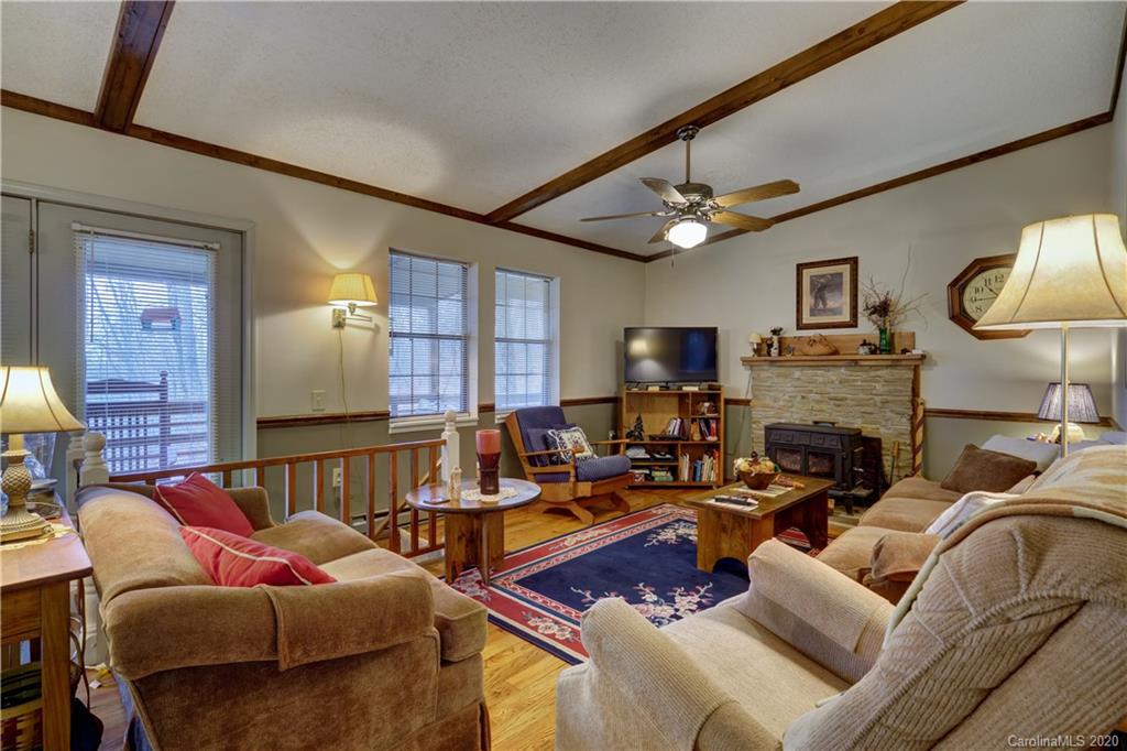 207 Perigee Road Cashiers, NC 28717 - Photo 7 of 24 Gallery Image 7