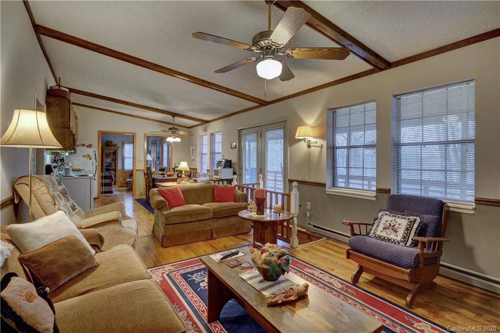207 Perigee Road Cashiers, NC 28717 - Photo 8 of 24 Gallery Image 8