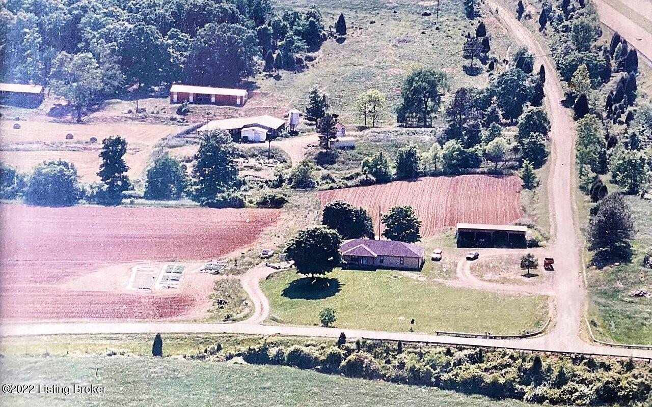 4075 Neafus Road Morgantown, KY 42261 - Photo 45 of 45 When it was a working farm.