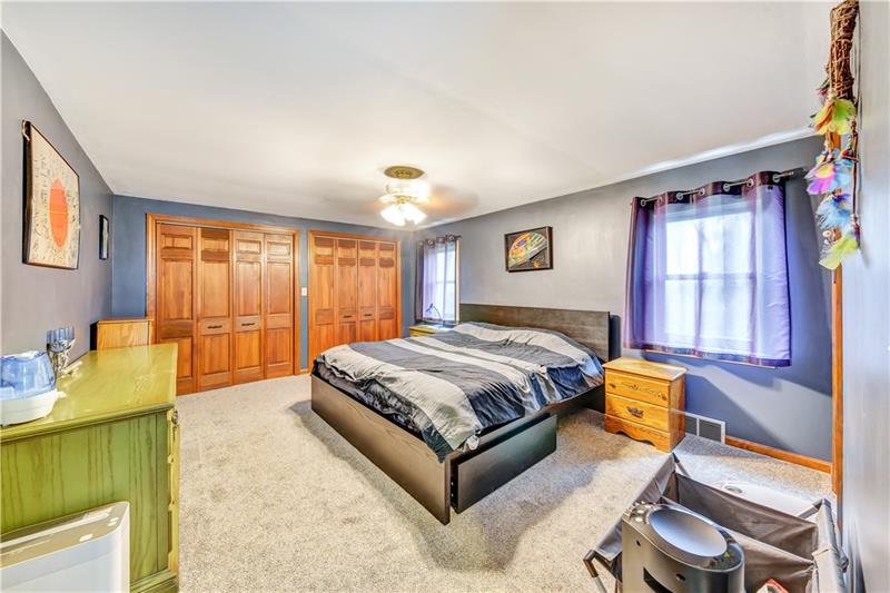 803 Lindsay Road Carnegie, PA 15106 - Photo 19 of 24 Gallery Image 19
