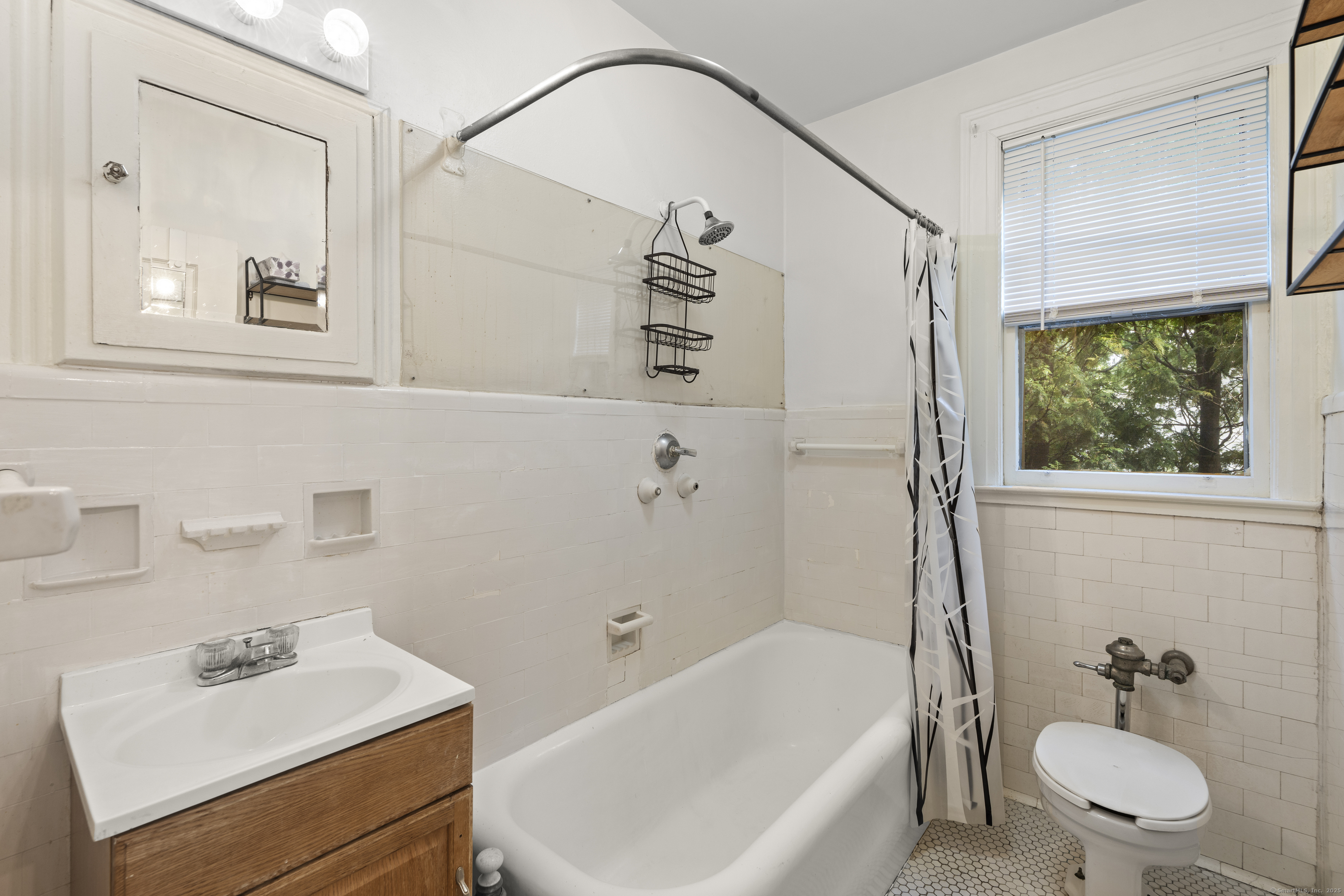 55 Marvel Road New Haven, CT 06515 - Photo 12 of 40 B1 bath
