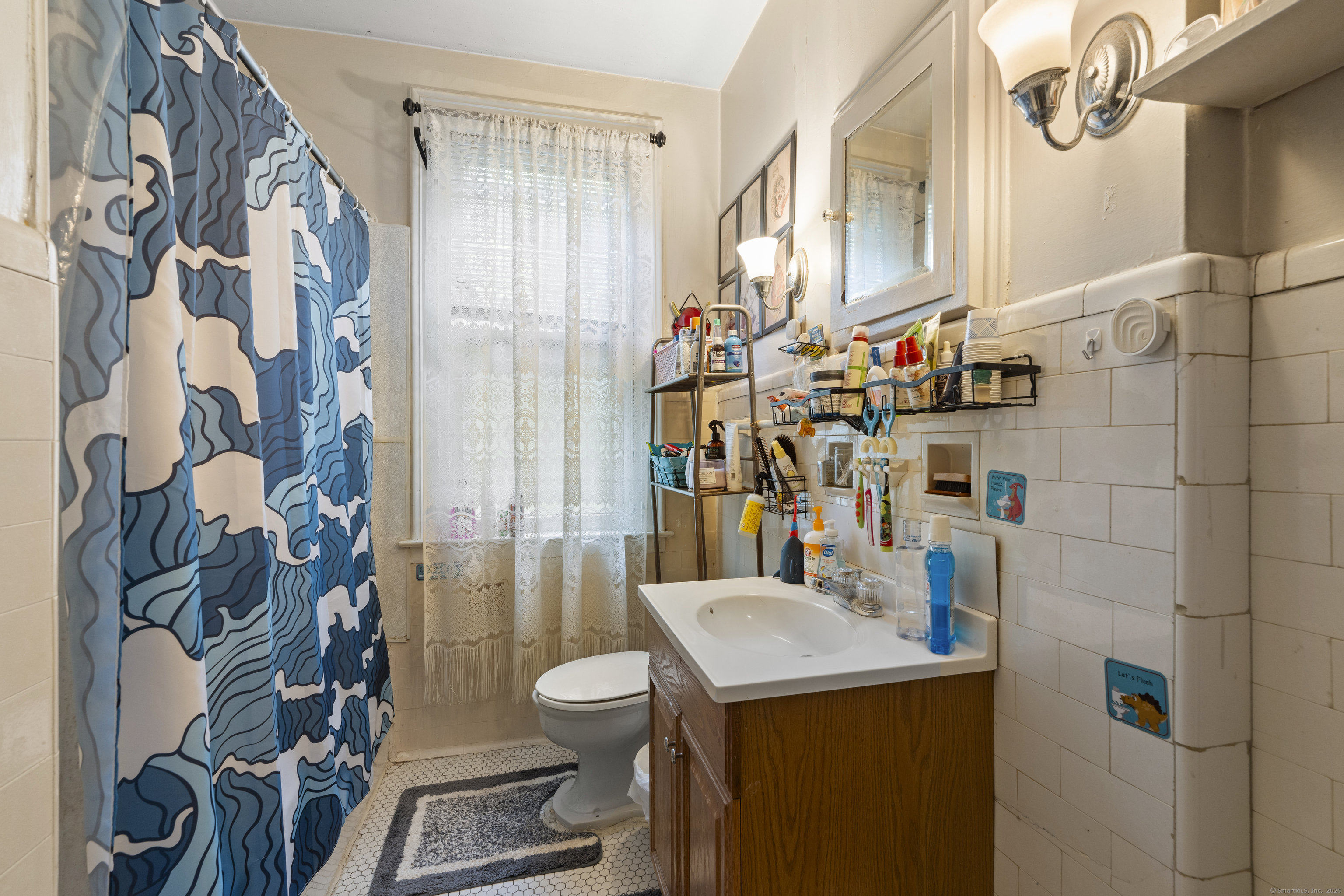 55 Marvel Road New Haven, CT 06515 - Photo 27 of 40 A2 bath