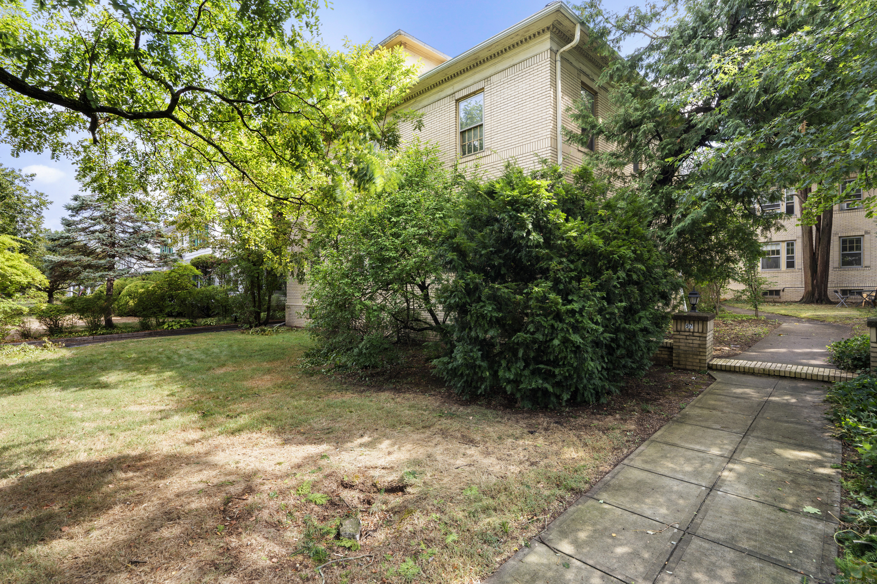 55 Marvel Road New Haven, CT 06515 - Photo 37 of 40