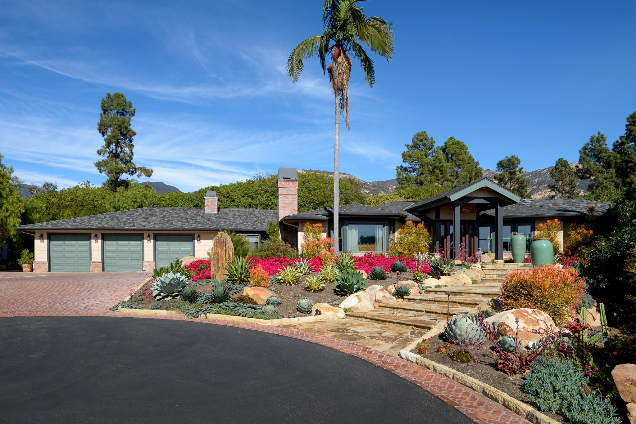 1020 La Vista Road Santa Barbara, CA 93110 - Photo 14 of 14 3-Car Garage