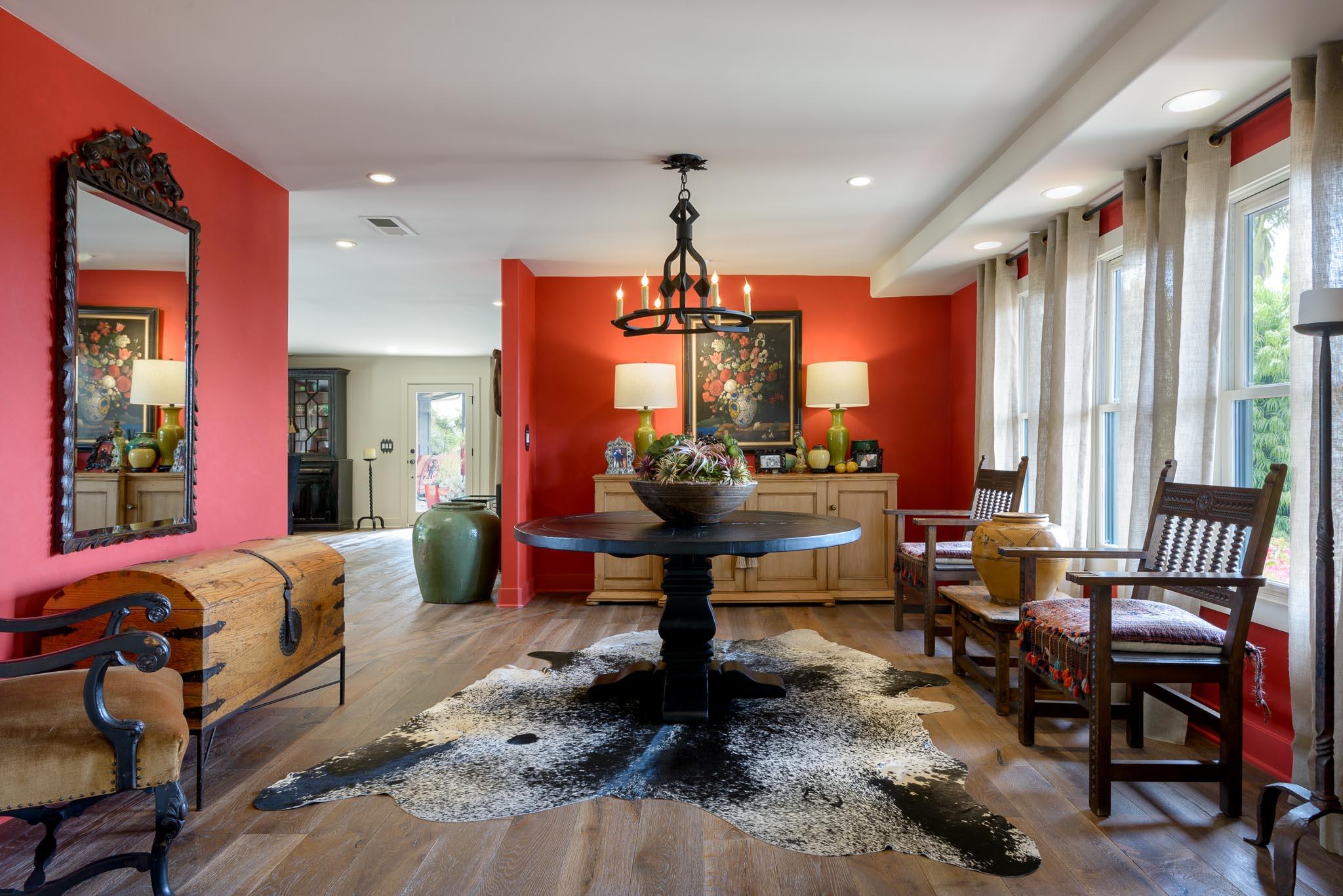 1020 La Vista Road Santa Barbara, CA 93110 - Photo 2 of 14 Entry Room