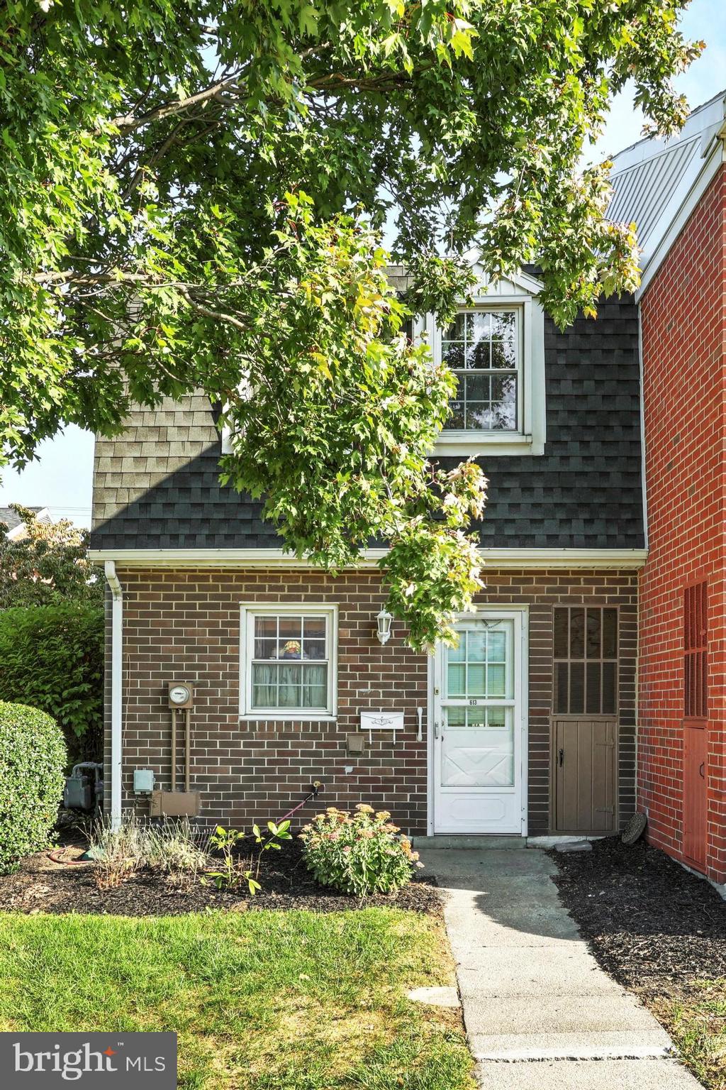 613 Colony Drive York, PA 17404 - Photo 1 of 26