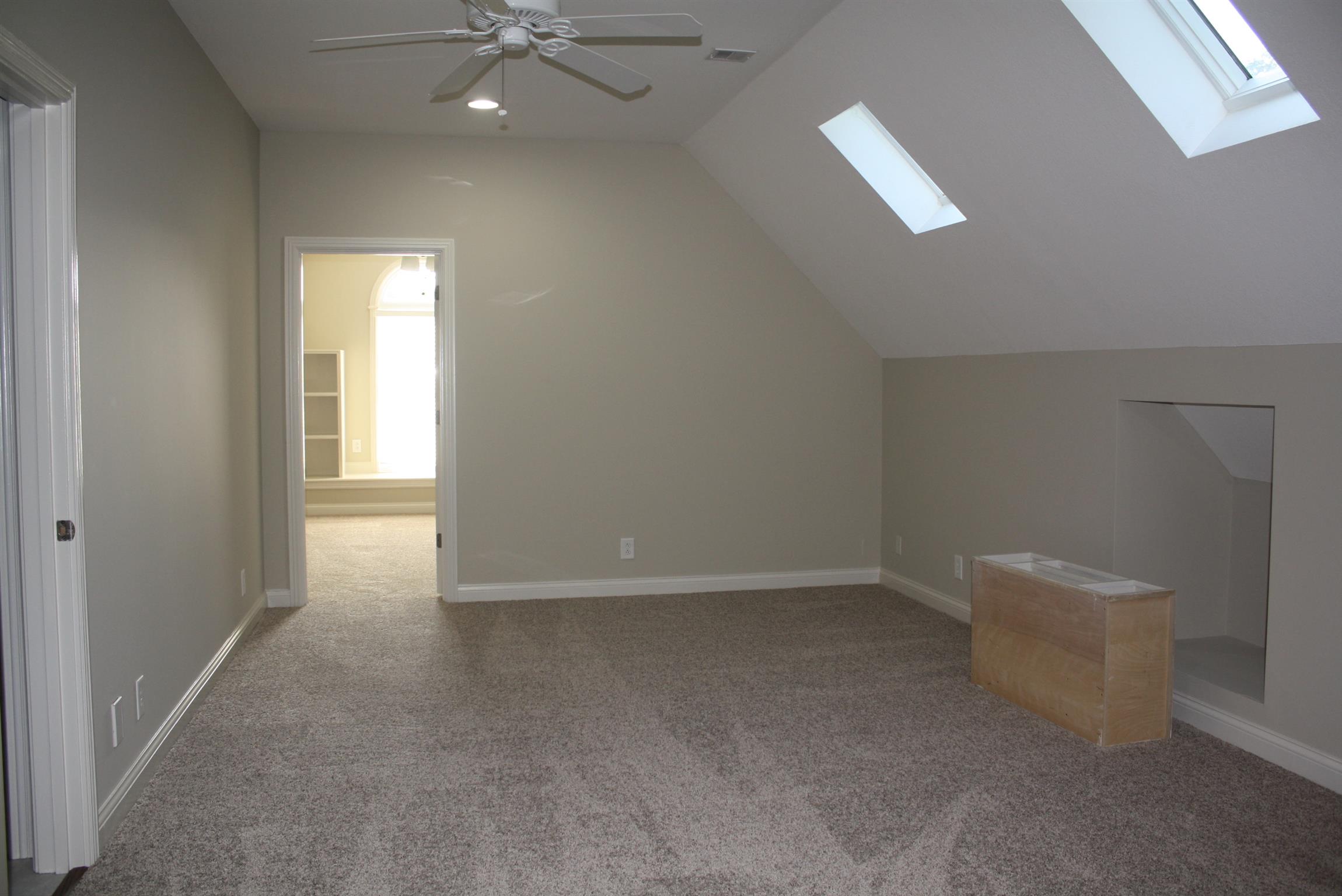 3620 Guthrie Road Clarksville, TN 37043 - Photo 18 of 30 a view of an empty room with a window
