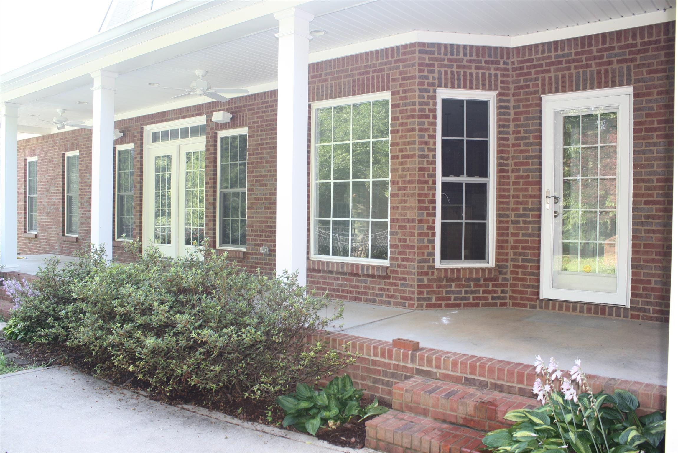 3620 Guthrie Road Clarksville, TN 37043 - Photo 25 of 30 a front view of a house with a yard