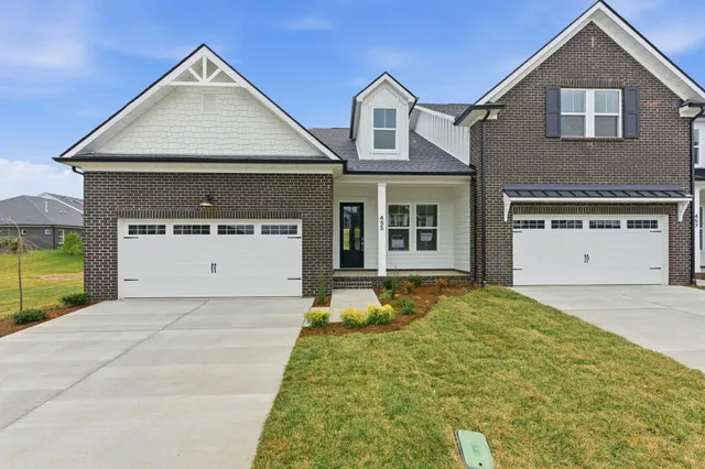 $575,313 | 455 Buckwood Avenue West, Thompson's Station, TN 37179
