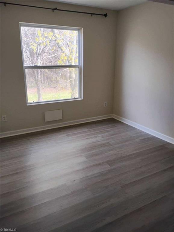 713 East Lexington Road, Unit 201 Mocksville, NC 27028 - Photo 4 of 13