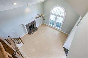 544 Lake Forest Drive Coppell, TX 75019 - Photo 18 of 24 an entryway with a window