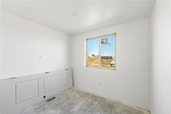 a bathroom with a toilet