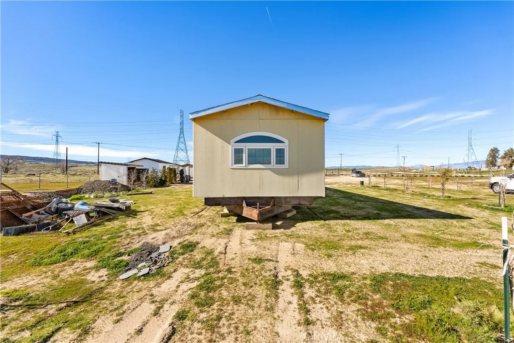 0 Bellbird Place Lancaster, CA 93534 - Photo 36 of 44 a view of a ocean view