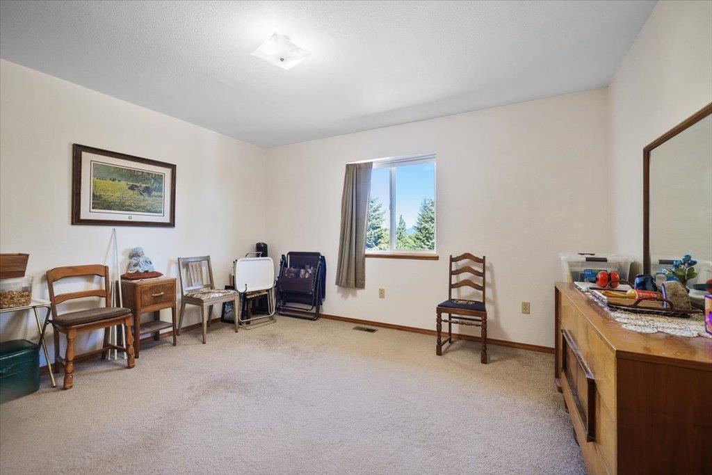 1876 Horseshoe Lake Road Deer Park, WA 99006 - Photo 13 of 29