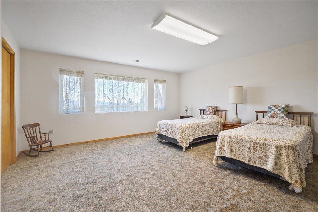 1876 Horseshoe Lake Road Deer Park, WA 99006 - Photo 15 of 29