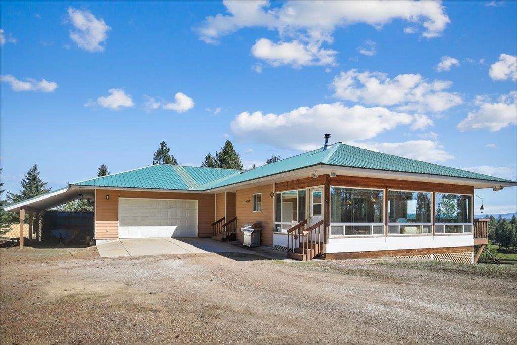 1876 Horseshoe Lake Road Deer Park, WA 99006 - Photo 2 of 29
