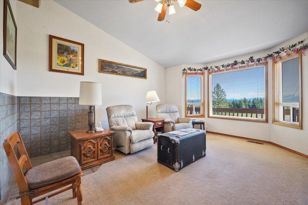 1876 Horseshoe Lake Road Deer Park, WA 99006 - Photo 5 of 29